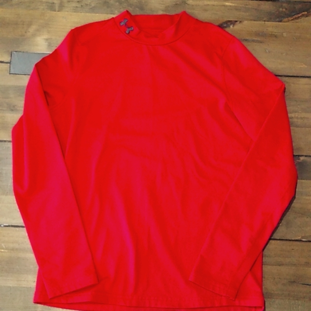 Under Armour boys top